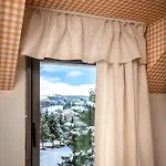 Logis Restaurant De La Poste Et La Grange Detente, Espace Bien-etre Szálloda Châteauneuf-de-Randon