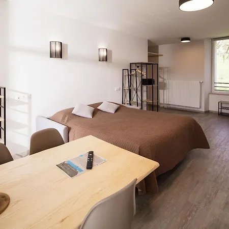 Logis Restaurant De La Poste Et La Grange Detente, Espace Bien-etre Châteauneuf-de-Randon