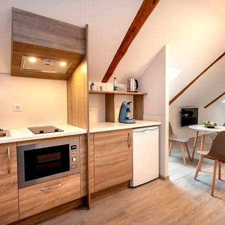 Restaurant De La Poste Et La Grange Détente, Espace Bien-être Châteauneuf-de-Randon
