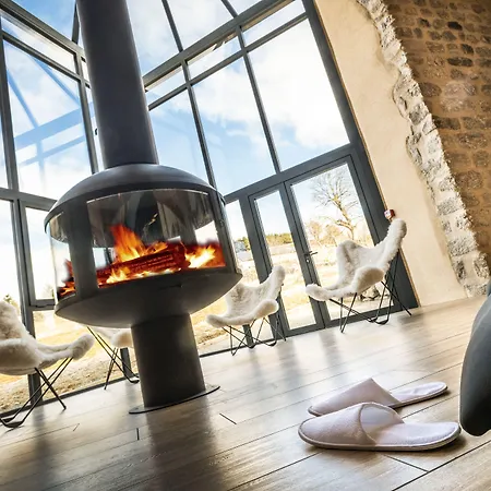 Logis Restaurant De La Poste Et La Grange Detente, Espace Bien-etre 酒店 Châteauneuf-de-Randon