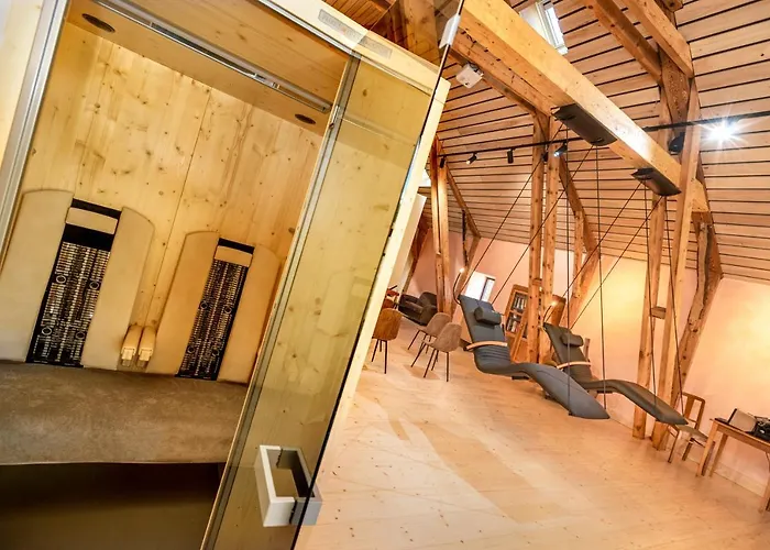 Отель Logis Restaurant De La Poste Et La Grange Detente, Espace Bien-etre Chateauneuf-de-Randon