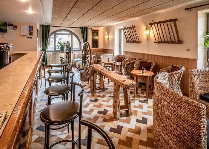 Logis Restaurant De La Poste Et La Grange Detente, Espace Bien-etre 3*